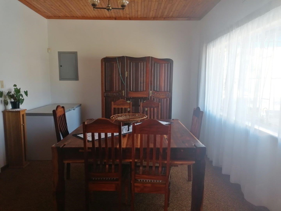 5 Bedroom Property for Sale in Olyfvenhoudtsdrift Northern Cape